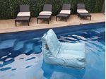 Water-Chair-Floating-Pool-Bean-Bag_3