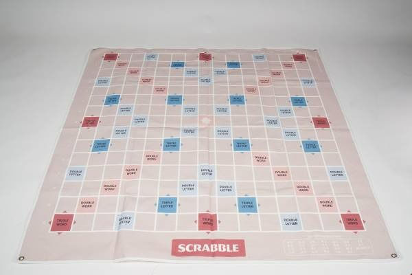 Giant-Scrabble_2