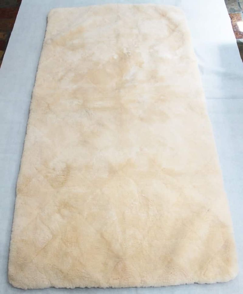 ozwool-regular-medical-sheepskin-bed-underlay.jpg
