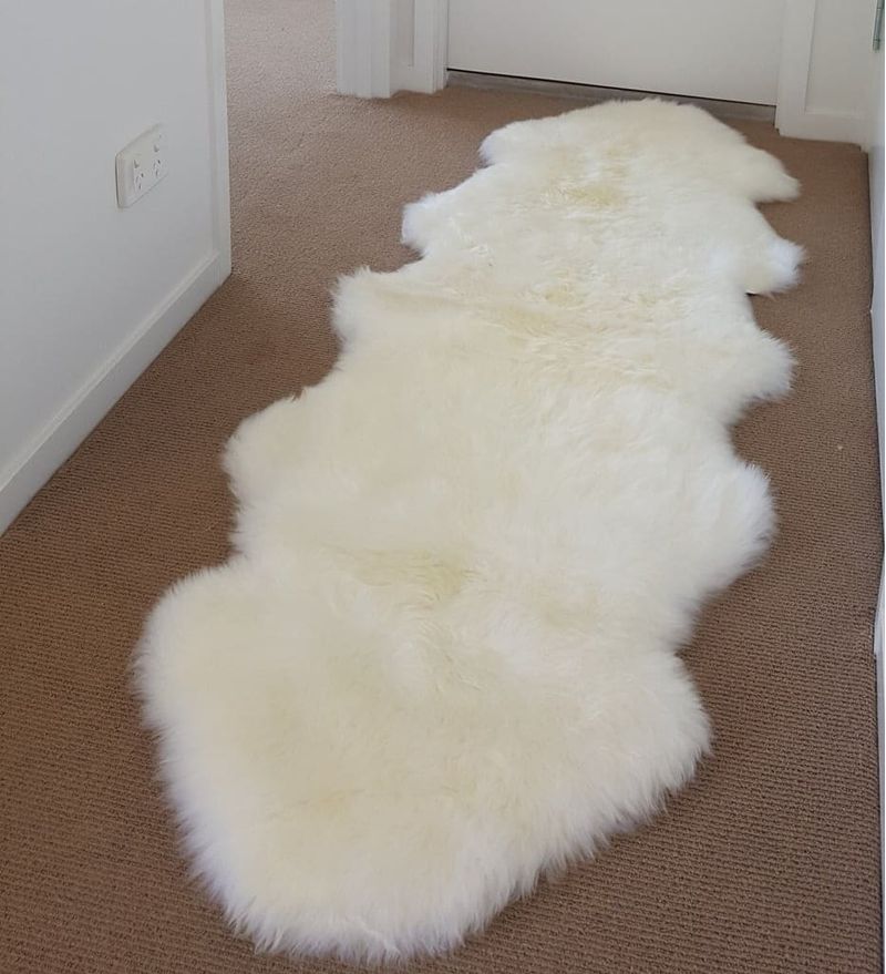 ozwool-double-extra-large-longwool-lambskin.jpg