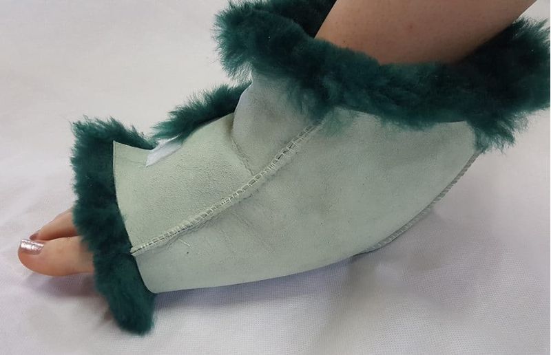 ozwool-heel-cuffs-high-temperature.jpg