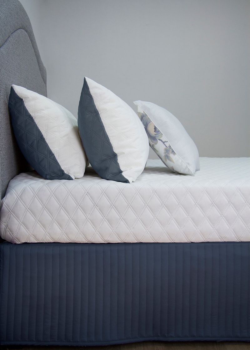 ARDOR-BOUDOIR-QUILTED-VALANCE-NAVY-low-res-1-jpg