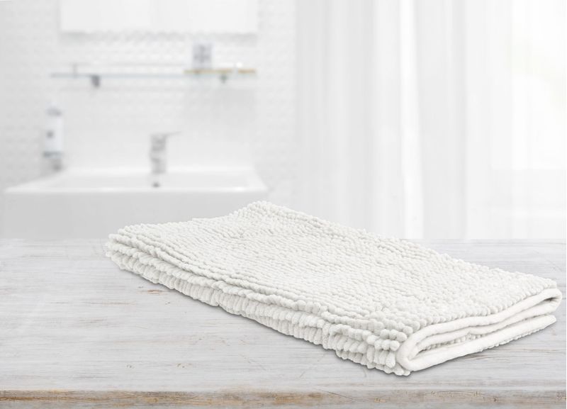 ARDOR-TOGGLE-BATH-MAT-WHITE-LIFESTYLE-02-scaled-jpg