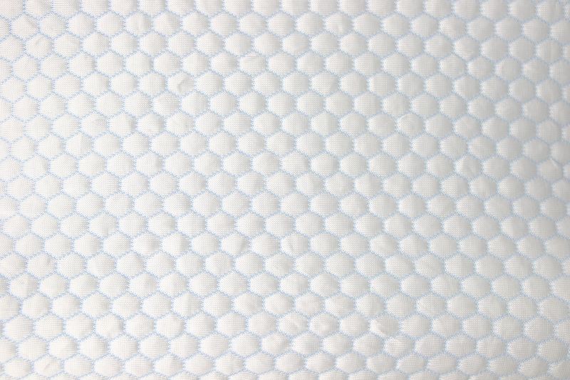 ARDOR-COOLING-TRAVEL-MEMORY-FOAM-PILLOW-DETAIL-LR-scaled-jpg