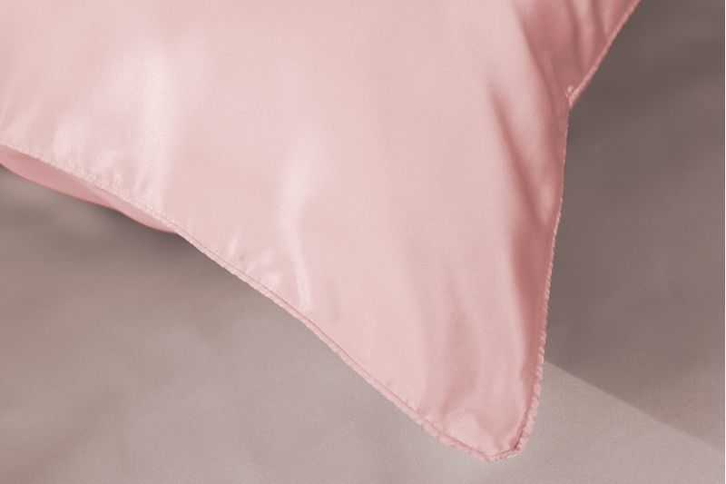 ARDOR-SILK-PILLOWCASE-SOFT-PINK-DETAIL-01-jpg