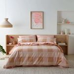 Waterproof-Quilt-Cover-Set-Checkered-Blush.webp