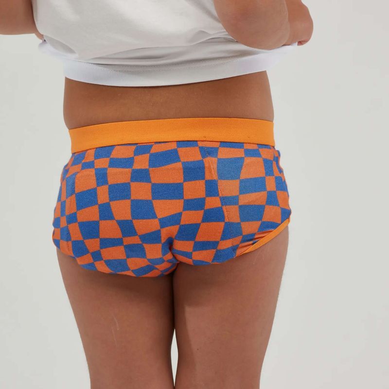 back-kids-_undies-for-incontinence-staydry.webp