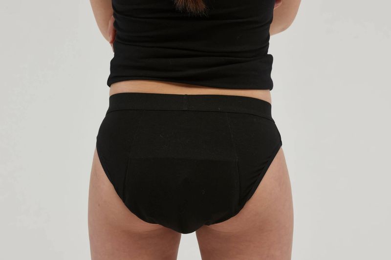Teen_Black_back.webp