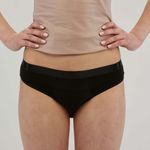 Womens_Hipster_underwear_Black_front.jpg