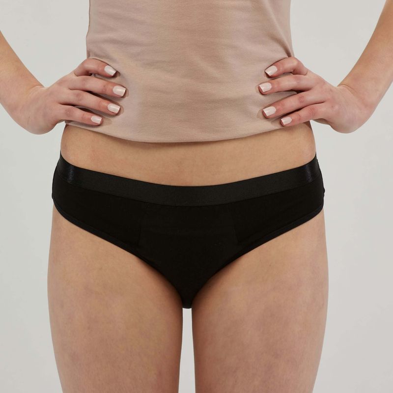 Womens_Hipster_underwear_Black_front.jpg