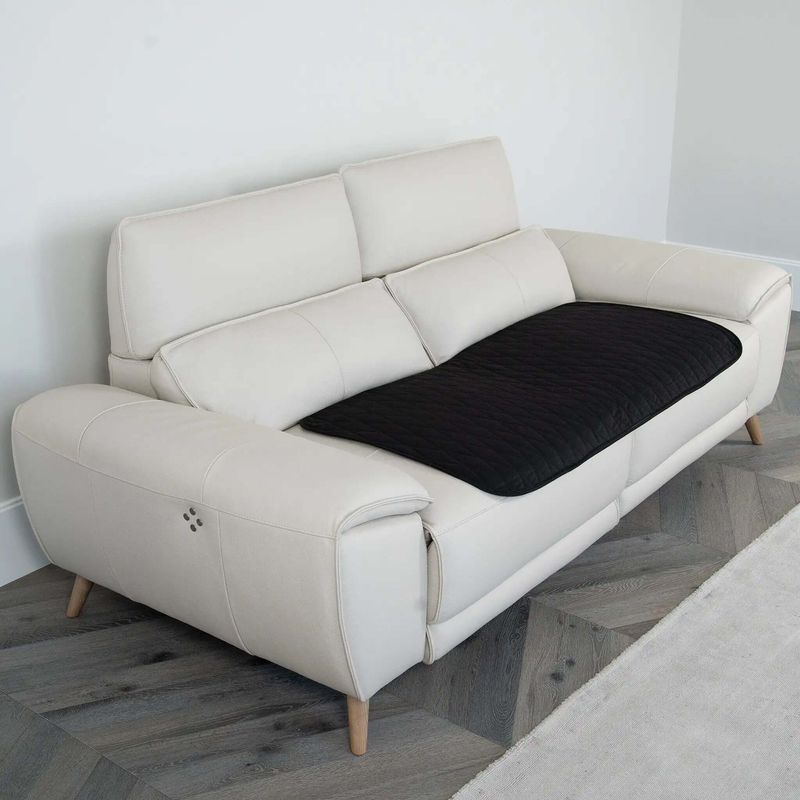 Staydry_Couchpad_Black.webp