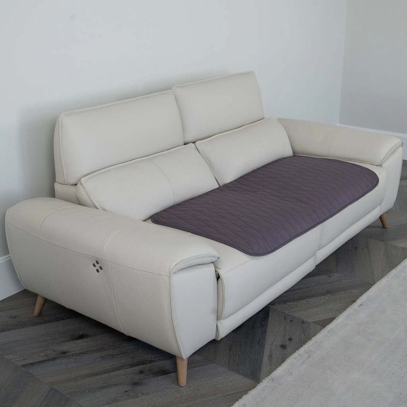Staydry_Couchpad_Greystone.webp