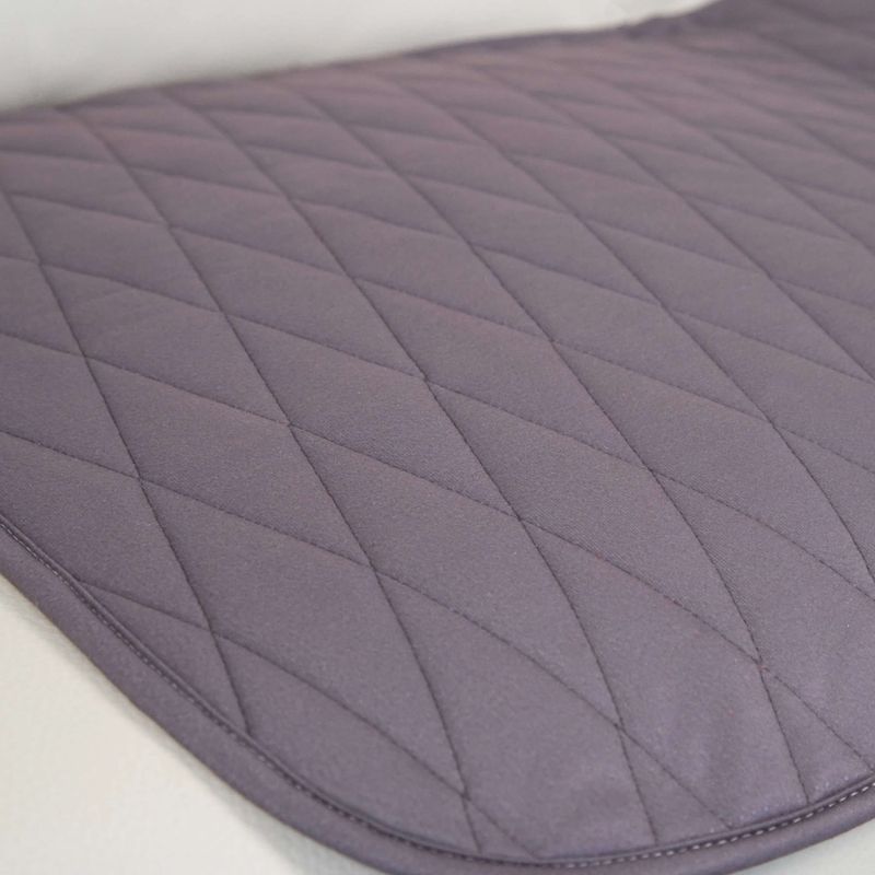 StaydryGreystone_Detail_1.webp