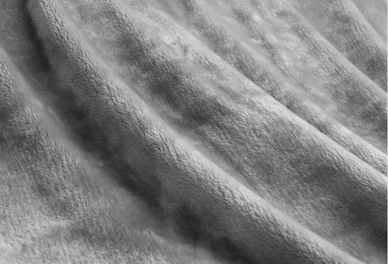 ARDOR-BOUDOIR-LUCIA-LUXURY-BLANKET-SILVER-DETAIL.jpg