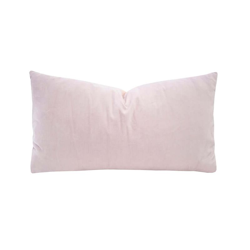 BLVVELRCTHI_RectangleVelvetCushion_Thistle_PRO_web_a_p.jpg