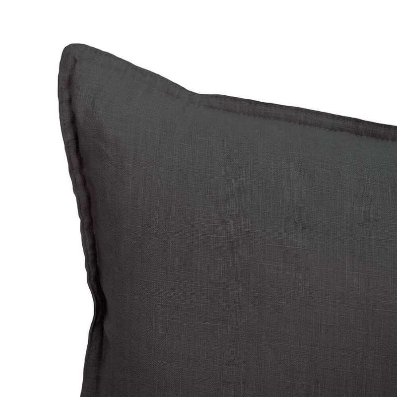 BLVLINSCCHA_LinenSquareCushion_Charcoal_SWA_1000_2.jpg