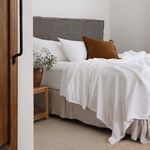 BR17LSSQIVO_LinenSheetSet_Ivory_LIF_web_a.jpg