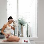 BBAMATGTSSTO_MatrixGymTowel_Small_Stone_LIF_web_a.jpg
