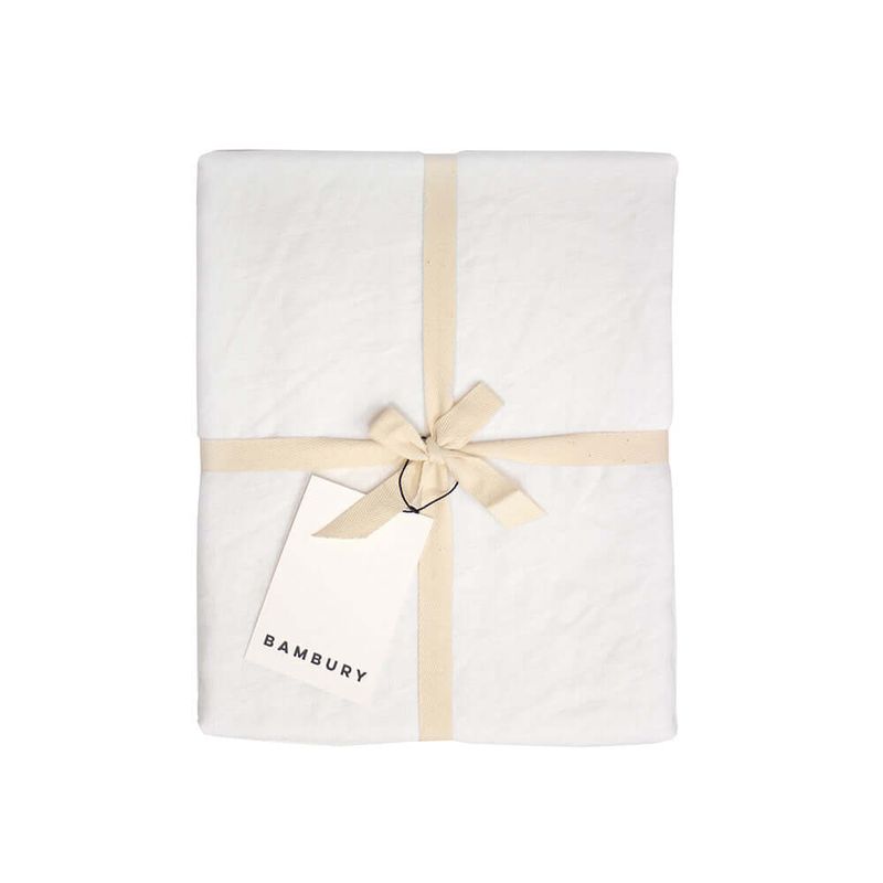 KNLINRTCIVO_RoundLinenTableCloth_Ivory_PAC_web_a.jpg