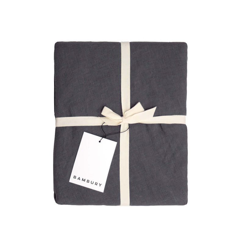 KNLINRTCCHA_RoundLinenTableCloth_Charcoal_PAC_web_a.jpg