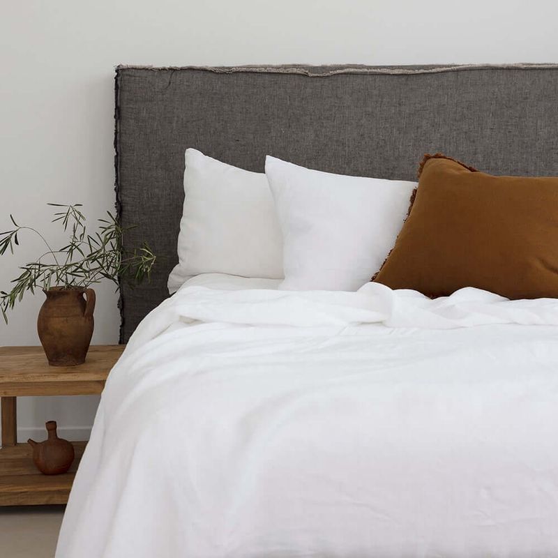 Bambury-white-French-flax-bed-linen.jpg