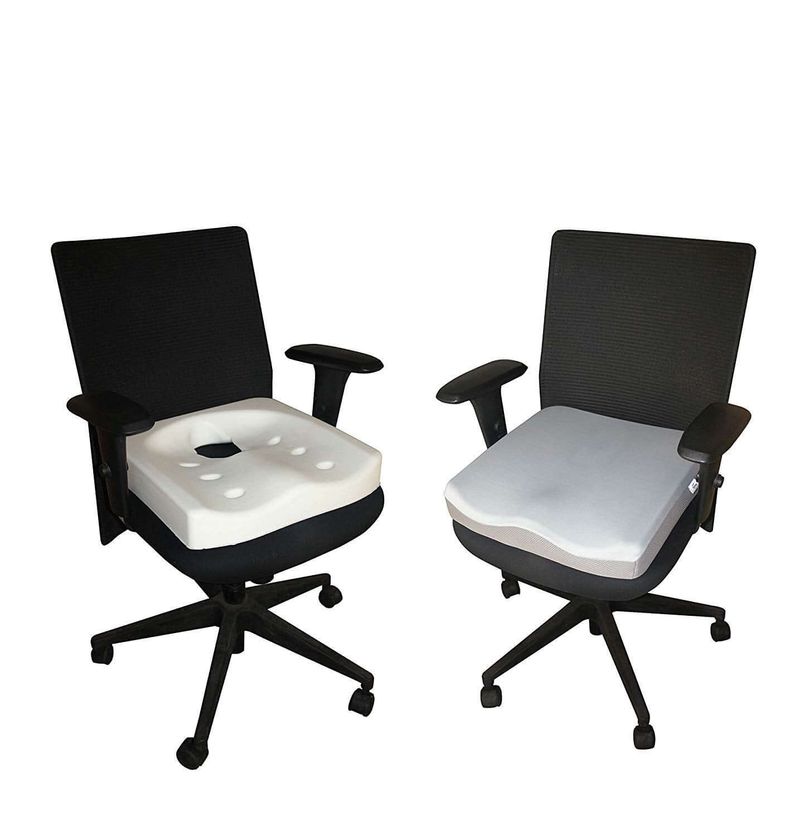 Coccyx_Cushion_Seat_Tynor_Australia_For_Sciatica_Stenosis_25.jpg