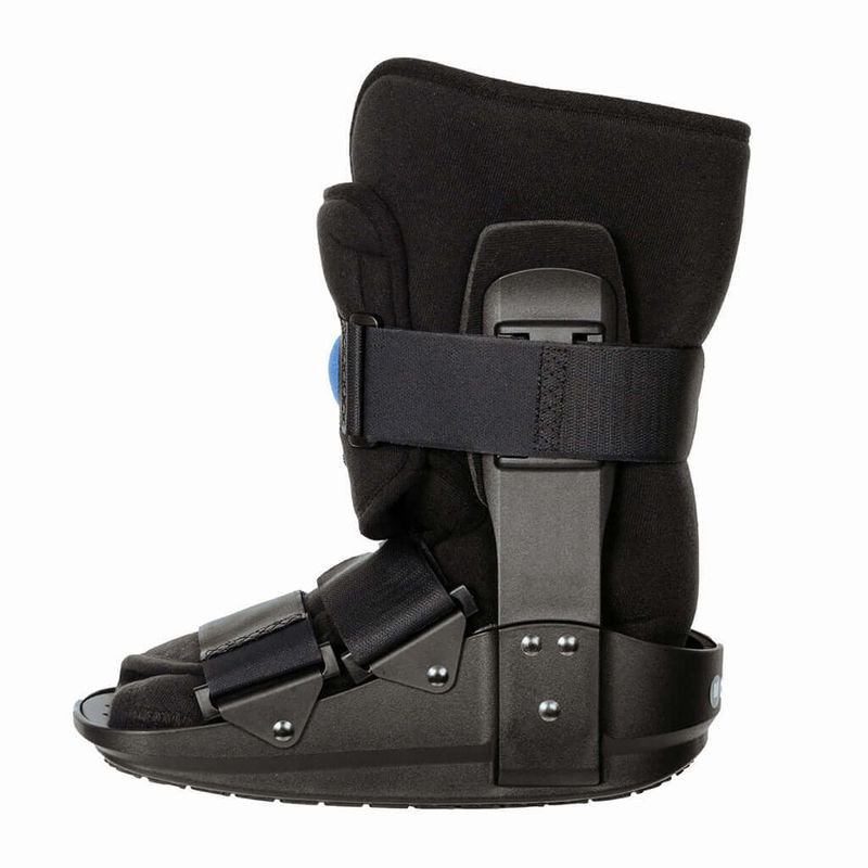 D52-Moon-Boot-Walker-Boot-Air-Short-Lightweight-8.jpg