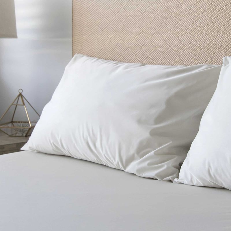 PC-5075-1-Conni-Pillow-Protector-2000x2000-1.jpg